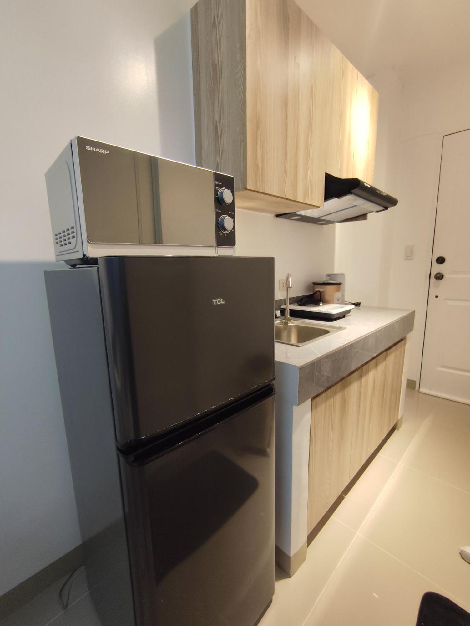 Apartment Flat In Tomas Morato Manila